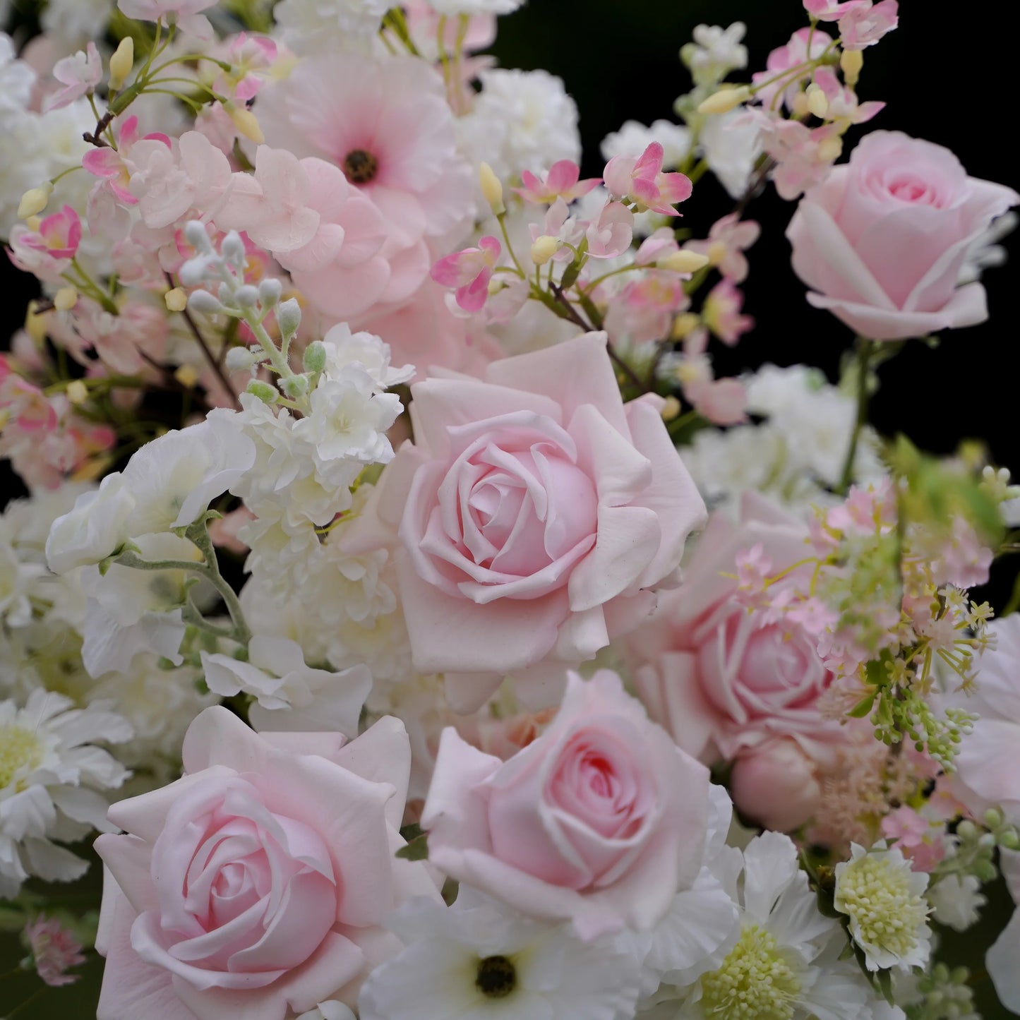 SAKURA - FLORAL HORN ARCH